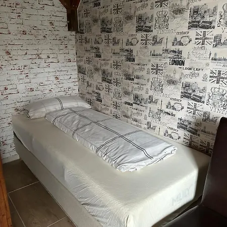 Große Im Neu-seen-land Leipzig Apartment *