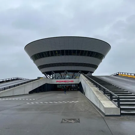 Grosse Im Neu-seen-land Leipzig Марклеберг